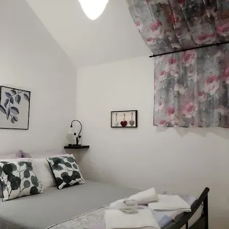 Apartment Alex *