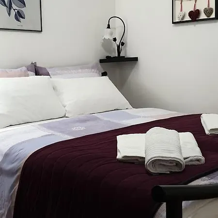 Alex Apartment *